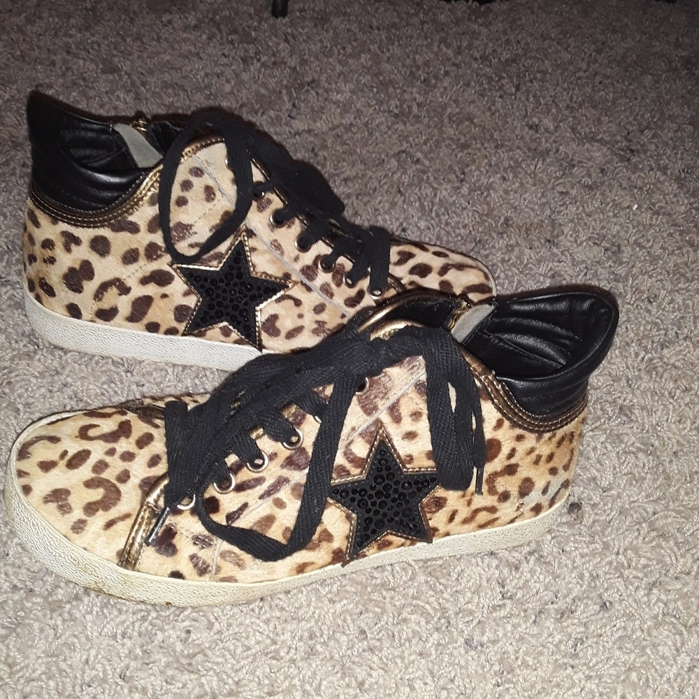 Steve Madden high top tennis